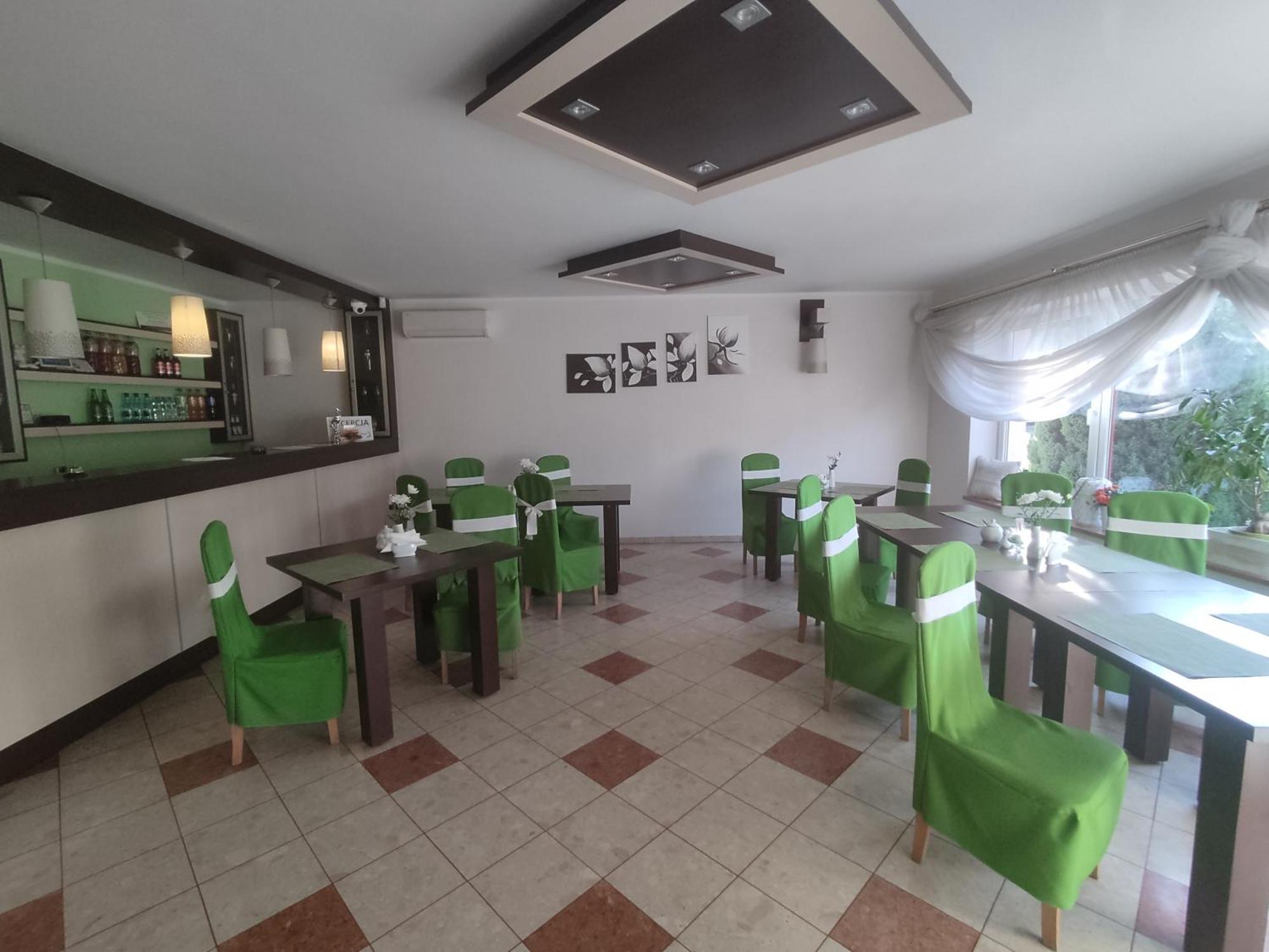 Noclegi I Restauracja Gracja Bełchatów Exteriér fotografie